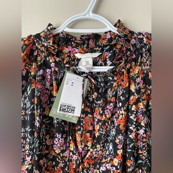 H&M Floral Blouse - Picture 2 of 2
